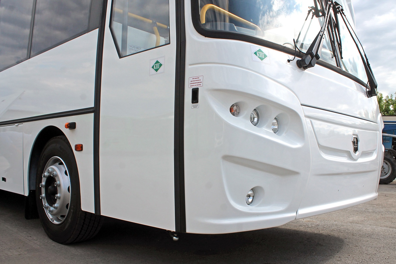 Автобус КАВЗ-4238-C2