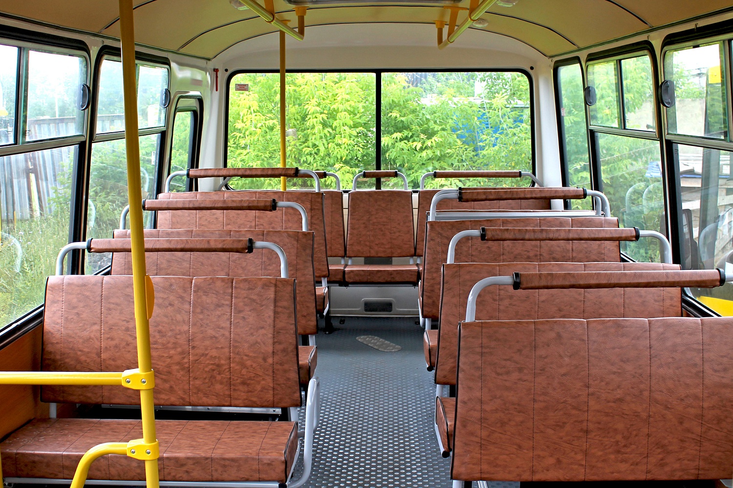 Автобус ПАЗ-320530-02